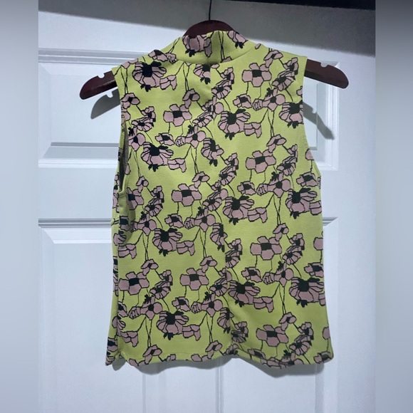 Zara Top, Large - Picture 2 of 3